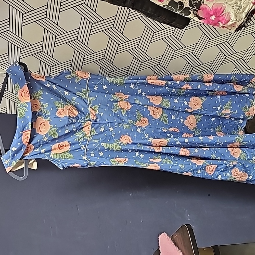 Hell bunny 40s dress EUC - Picture 6 of 6